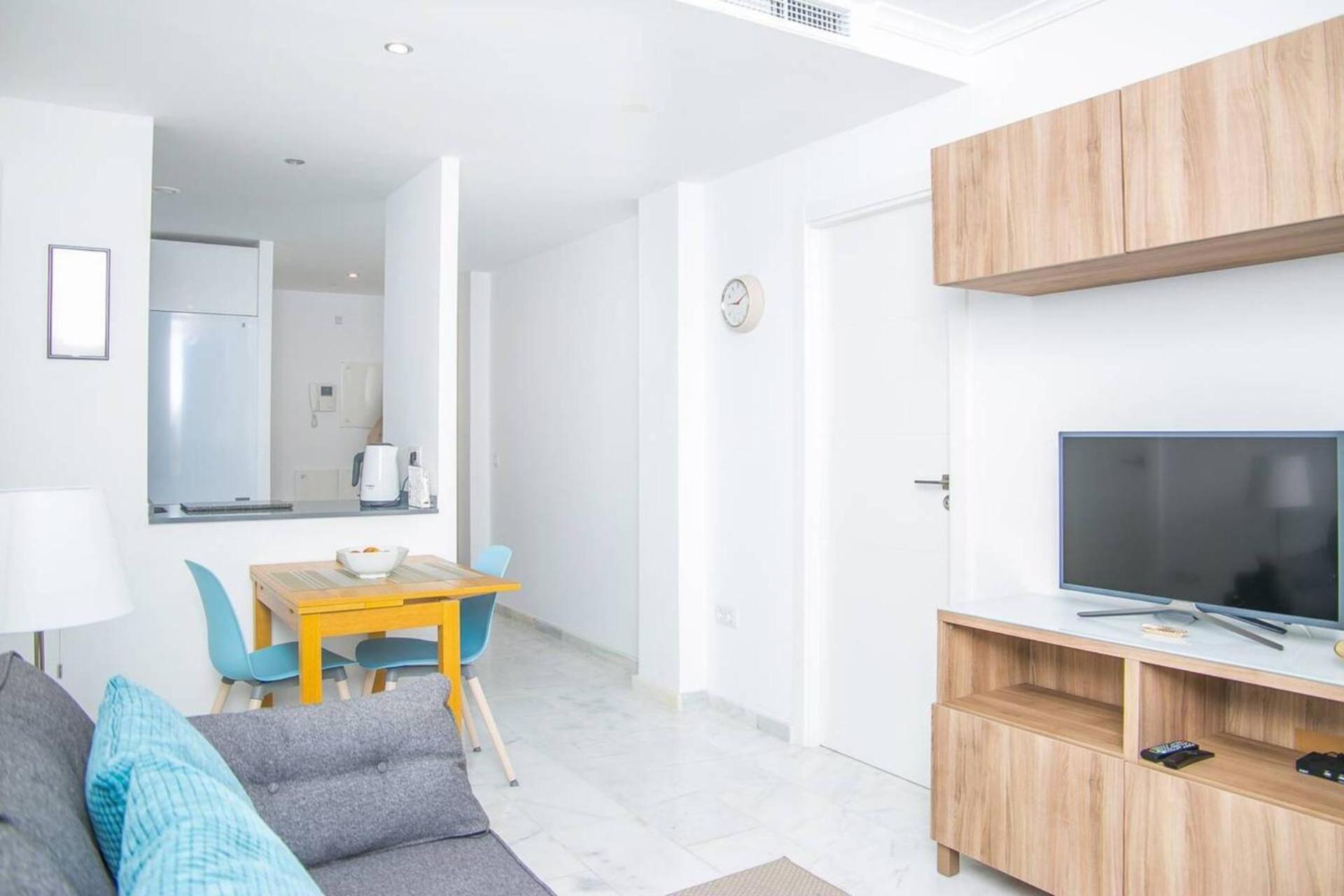 Cozy Apartment Perfect For Couples Smarttv+Wifi Fuengirola Bagian luar foto